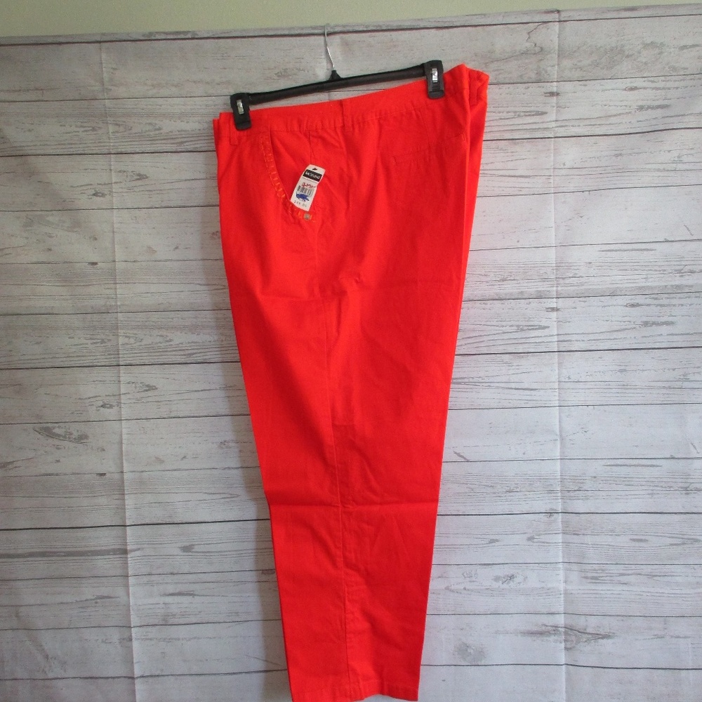 NWT - BAY STUDIO pretty pants - sz 22W - MSRP $48.00